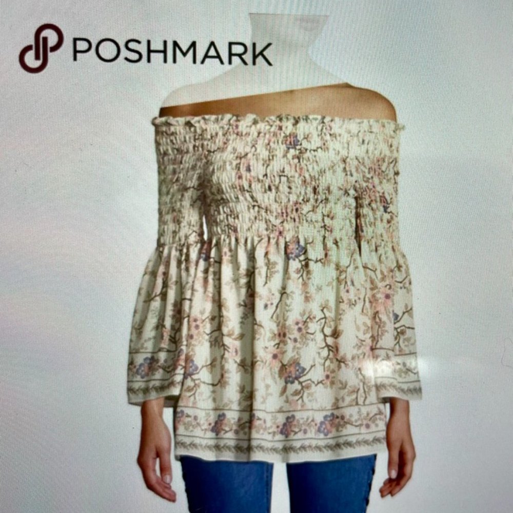 NWT - Max Studio Floral top